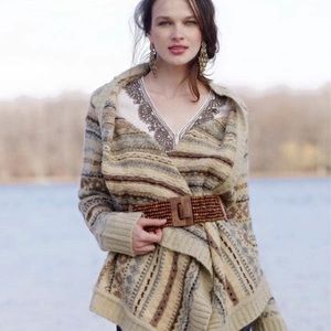 Sleeping on Snow brand cozy cardigan, size M